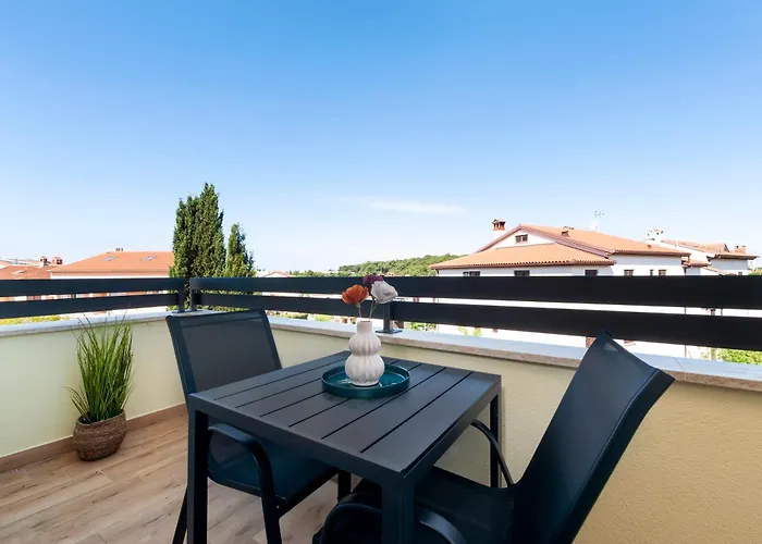 Sunrise & Sunset By Irundo Ρόβινι